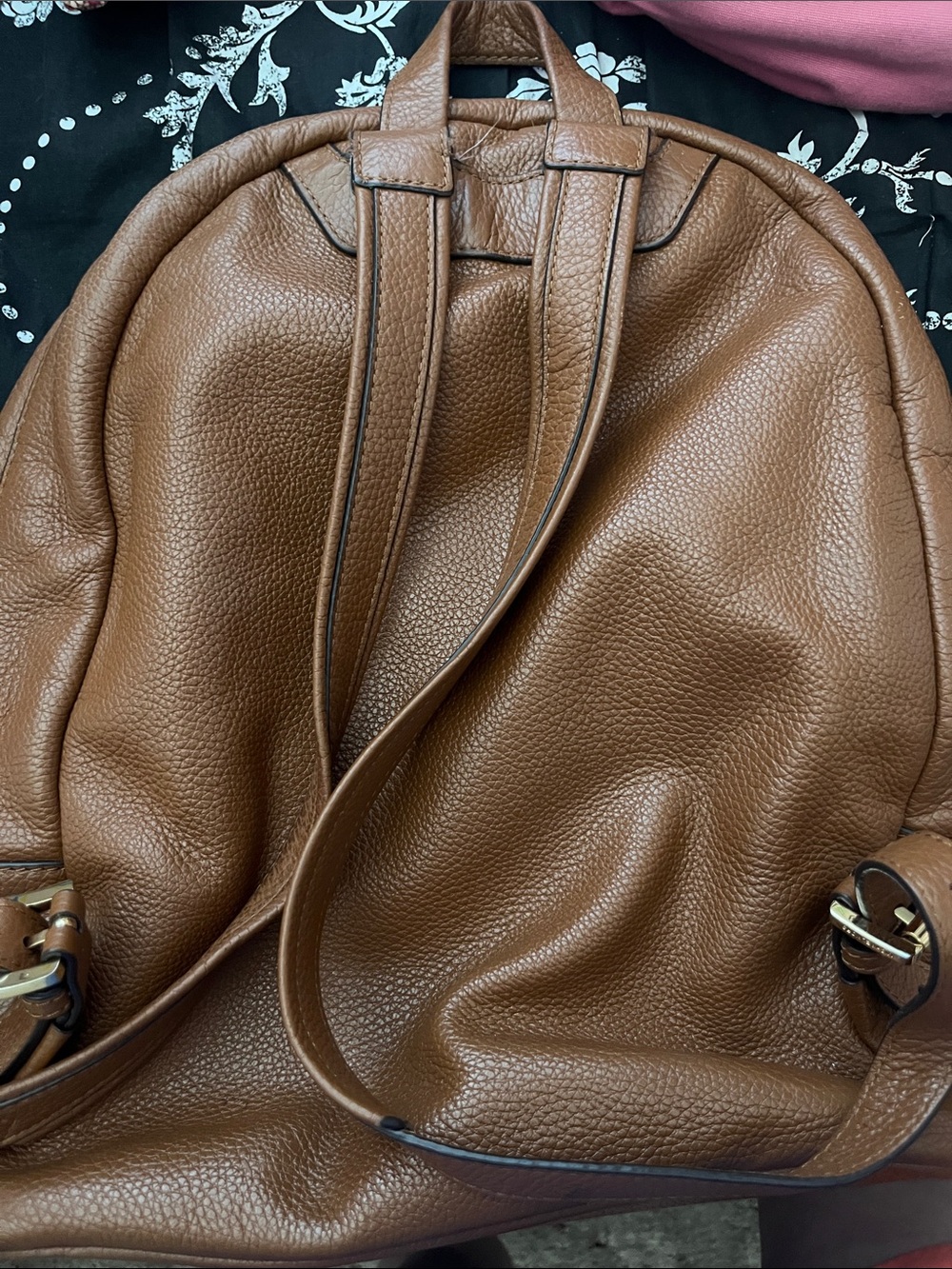 Large Michael Kors Backpack - Picture 5 of 6